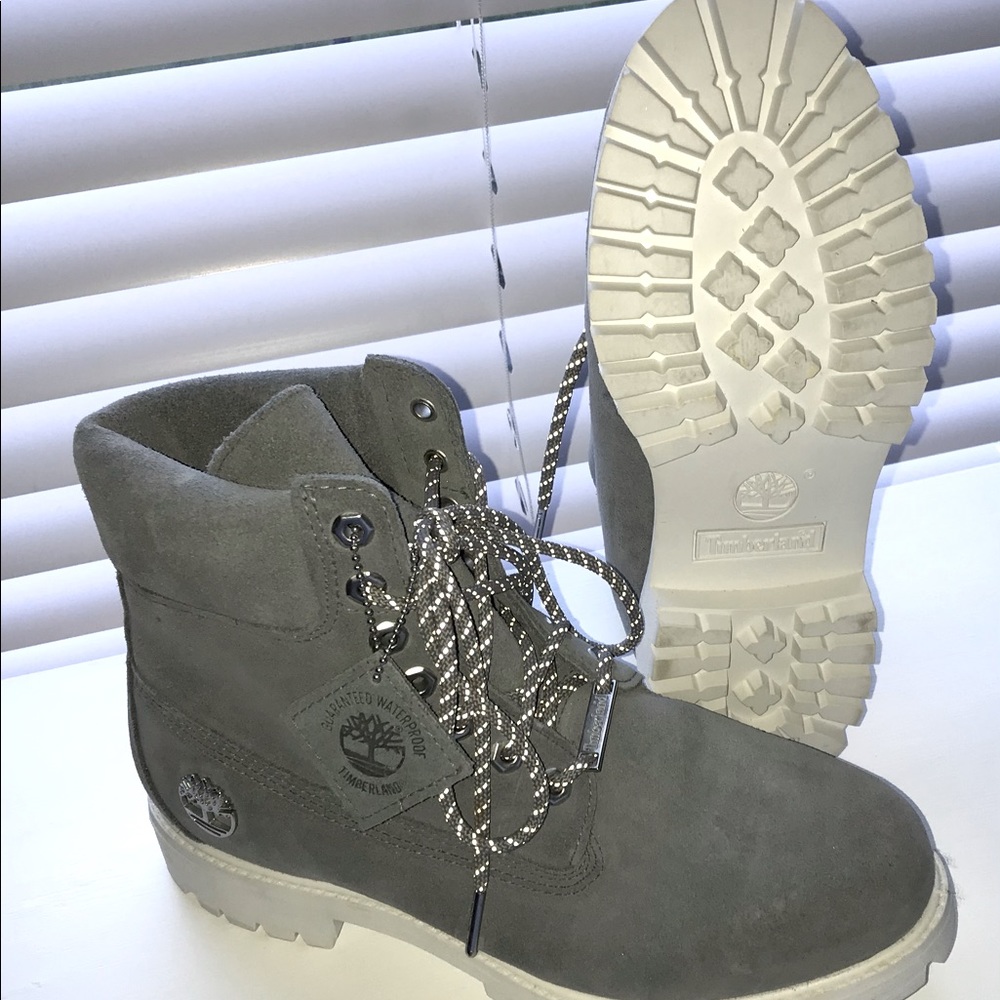 NWOT Timberland Men’s 8 Women 9.5